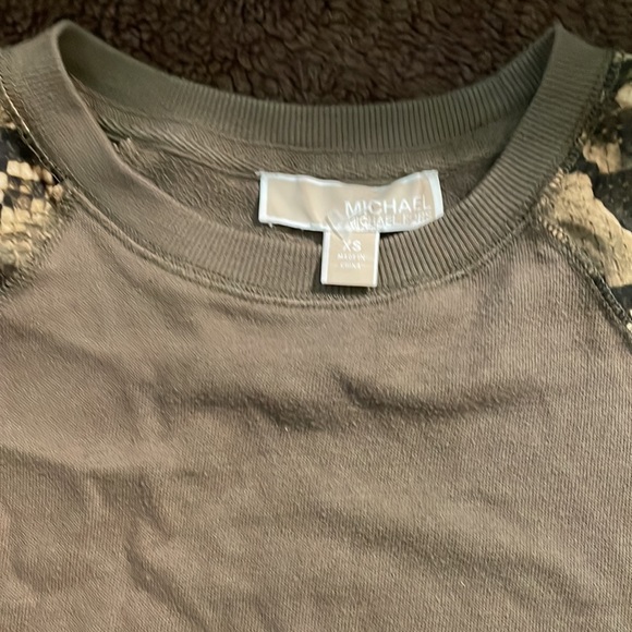 Michael Kors top - Picture 2 of 3